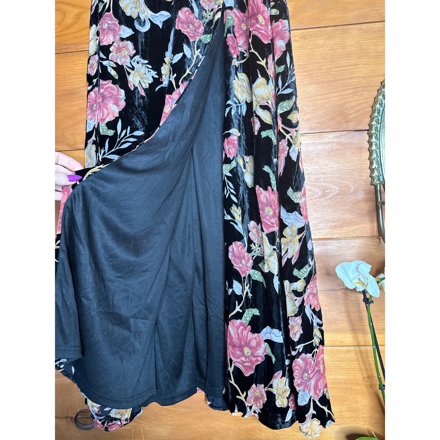 NWT Lulus Alluring Blooms Black Floral Burnout Velvet Maxi Dress Gala Banquet M